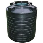 600 Gallon 4 Layer Horizontal Polycon Water Tank