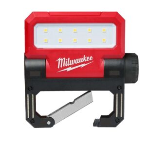 Milwaukee USB Folding Flood Light, 550 Lumen Compact Area Light